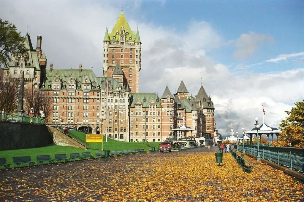 Best Places to See Fall Foliage in Canada: Quebec