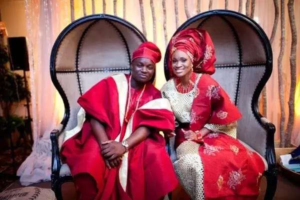 https://blackexcellence.com/wp-content/uploads/2018/12/1486685777_905_wedding-yoruba-traditional-wedding-attire-%E2%96%B7-naij-com.jpg